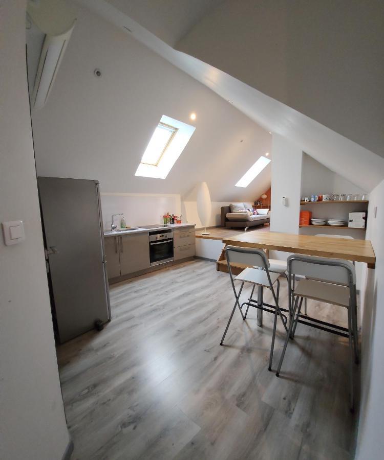 Appartement Calme Le Clos De Renee Увилер Екстериор снимка